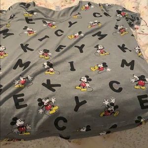 Mickey tee